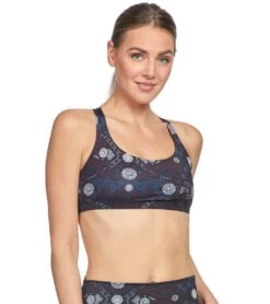 Onzie Chic Yoga Sports Bra Twiggy
