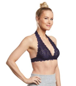 Free People Galloon Lace Halter Bra -Yoga Alliance 1740189401123 darkdenim 2a