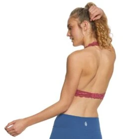 Free People Galloon Lace Halter Bra Rose -Yoga Alliance 1740189728803 rose 3a
