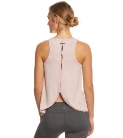 Betsey Johnson Keyhole Back Rib Yoga Tank Top Tea Rose 9 Betsey Johnson Keyhole Back Rib Yoga Tank Top Tea Rose -Yoga Alliance 1740202115107 tearose