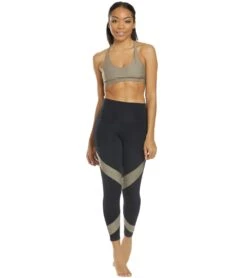 Onzie Pyramid Yoga Sports Bra Dust 9 Onzie Pyramid Yoga Sports Bra Dust -Yoga Alliance 1740210569251 dust 4a