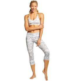 Onzie Pyramid Yoga Sports Bra Nocturnal Leopard -Yoga Alliance 1740211617827 nocturnalleopard 4a