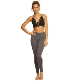 Free People Adella Bralette -Yoga Alliance 1740305530915 black 4a