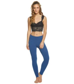 Free People Dream Away Lace Brami Black -Yoga Alliance 1740310937635 black 4a