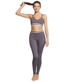 Beyond Yoga Compression One More Stripe Bra Deep Amethyst -Yoga Alliance 1740403441699 deepamethyst 4a