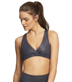 Beyond Yoga Pearlized Ride It Bra 19 Beyond Yoga Pearlized Ride It Bra -Yoga Alliance 1740407373859 nocternalnavy 1a