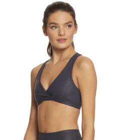 Beyond Yoga Pearlized Ride It Bra 20 Beyond Yoga Pearlized Ride It Bra -Yoga Alliance 1740407373859 nocternalnavy 2a