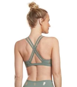 Beyond Yoga Tropical Double Back Yoga Sports Bra Aloha Green Pineapples 11 Beyond Yoga Tropical Double Back Yoga Sports Bra Aloha Green Pineapples -Yoga Alliance 1740421267491 alohagreenpineapples