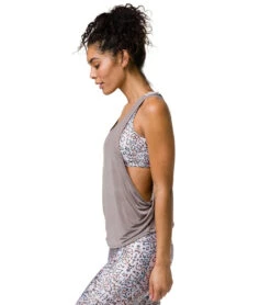 Onzie Tone Yoga Tank -Yoga Alliance 1740452167715 champagne 2a
