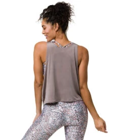 Onzie Tone Yoga Tank -Yoga Alliance 1740452167715 champagne 3a