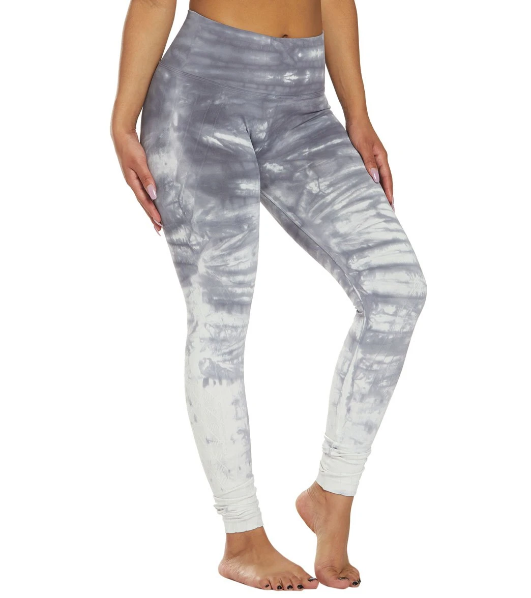 NUX Mesa Hand Dyed Seamless Yoga Leggings Slate Waterfall 3 NUX Mesa Hand Dyed Seamless Yoga Leggings Slate Waterfall