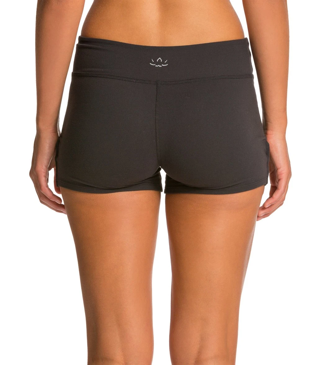 Beyond Yoga Interloop Yoga Shorts Black 4 Beyond Yoga Interloop Yoga Shorts Black - Image 2