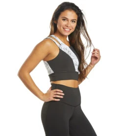 DYI Dynamic Yoga Sports Bra 9 DYI Dynamic Yoga Sports Bra -Yoga Alliance 1871502770211 blackandwhitegranite 2a