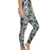 Marika Joanne Track Yoga Leggings Black Chopped Floral -Yoga Alliance 4321925038123 blackchoppedfloral 2a