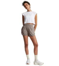 Varley Romney Short -Yoga Alliance 6707211173931 taupemarl 4a