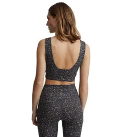 Varley Let's Move Delta Bra Cluster Leopard -Yoga Alliance 6817859731499 clusterleopard 3a