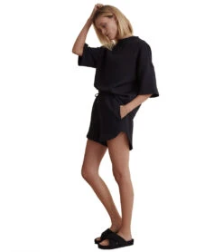 Varley Keely High Rise Short 4 -Yoga Alliance 7096493670443 black 4a