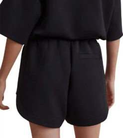 Varley Keely High Rise Short 4 -Yoga Alliance 7096493670443 black 8a